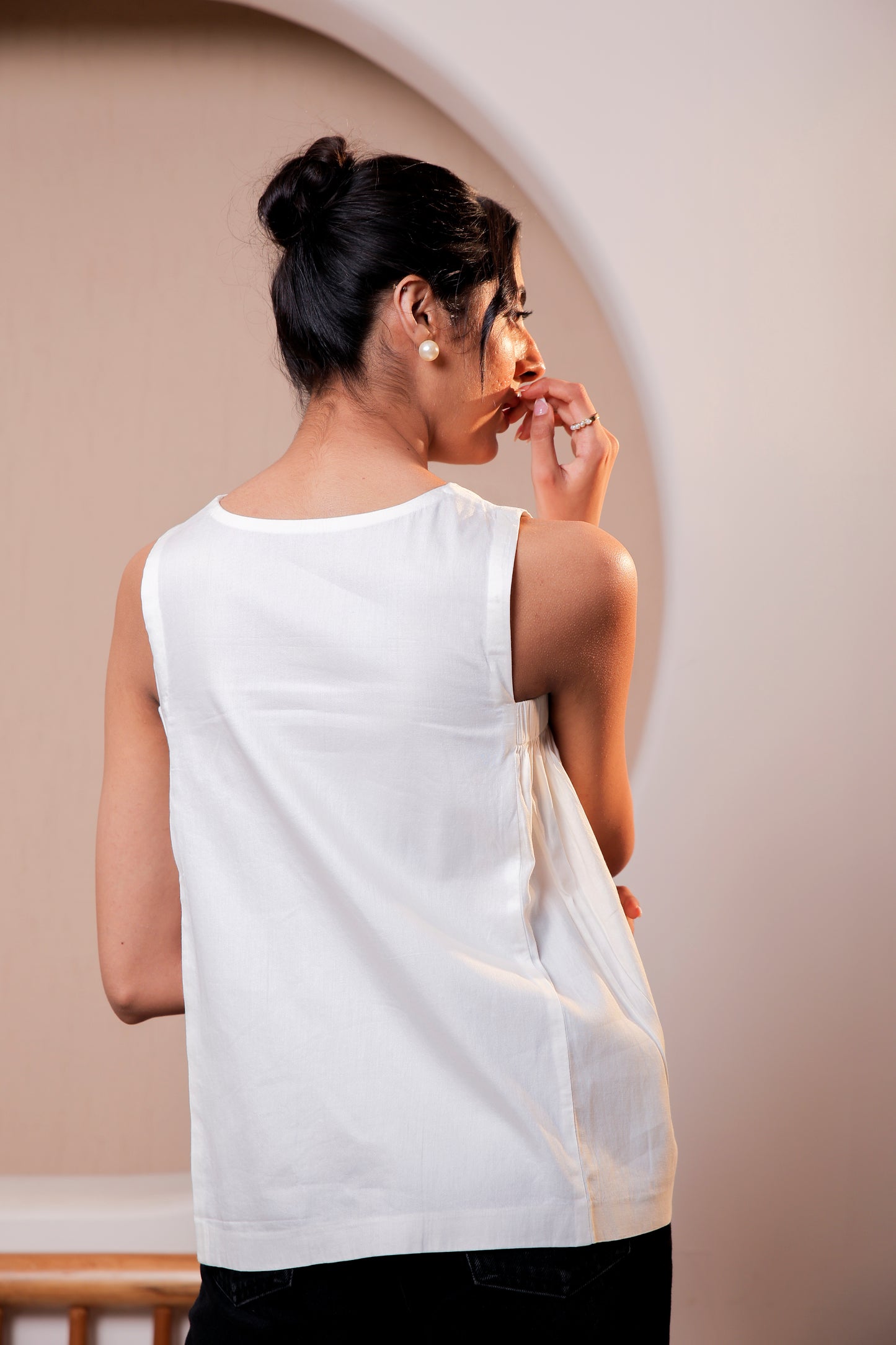 White Whisper Top